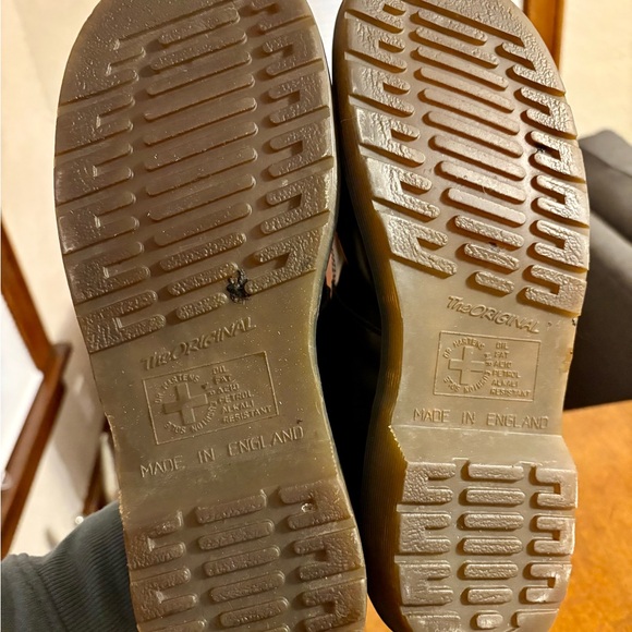 VINTAGE Women’s Dr. Martens The Original Black Leather Mary Janes in UK Size 7 - Picture 3 of 7